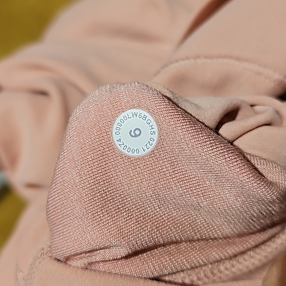 lululemon Align™ High-Rise Crop 21" Pink Puff Lined Size 6 Sold Out Color - Picture 7 of 7